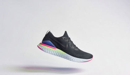 NIKE EPIC REACT FLYKNIT 2: Amortiguación eficaz (y pies felices)